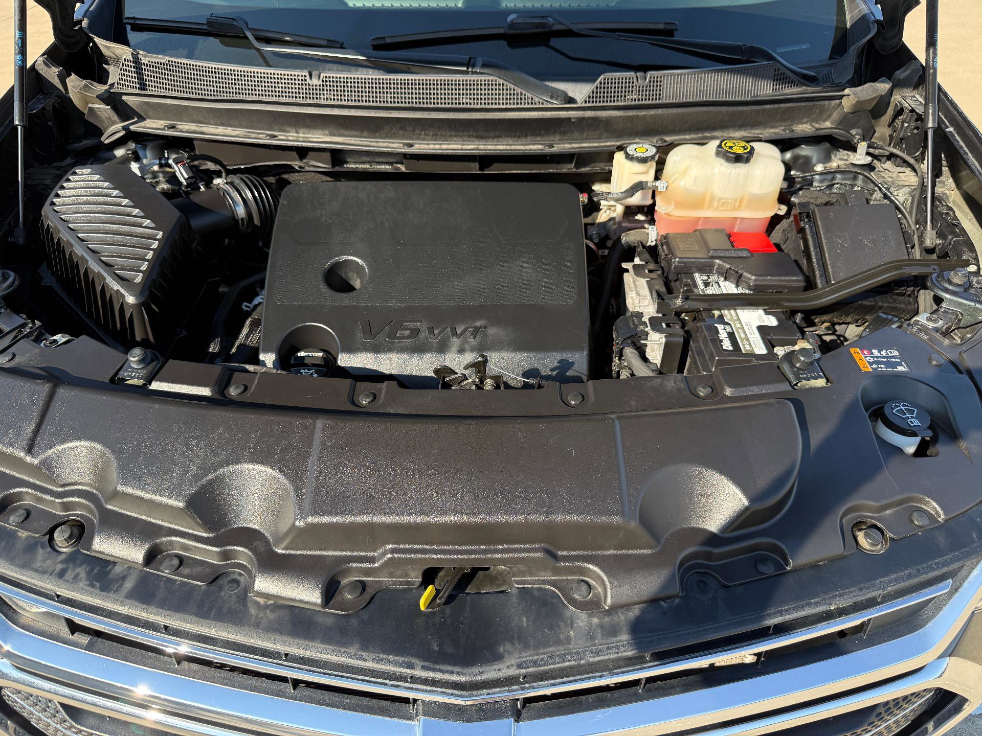 Used 2020 Chevrolet Traverse LT image 32