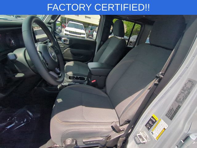 Used 2024 Jeep Wrangler Unlimited Sport AWD/4WD image 14