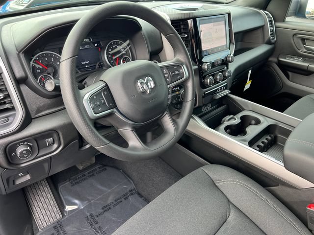 New 2026 RAM 1500 Express AWD/4WD image 25