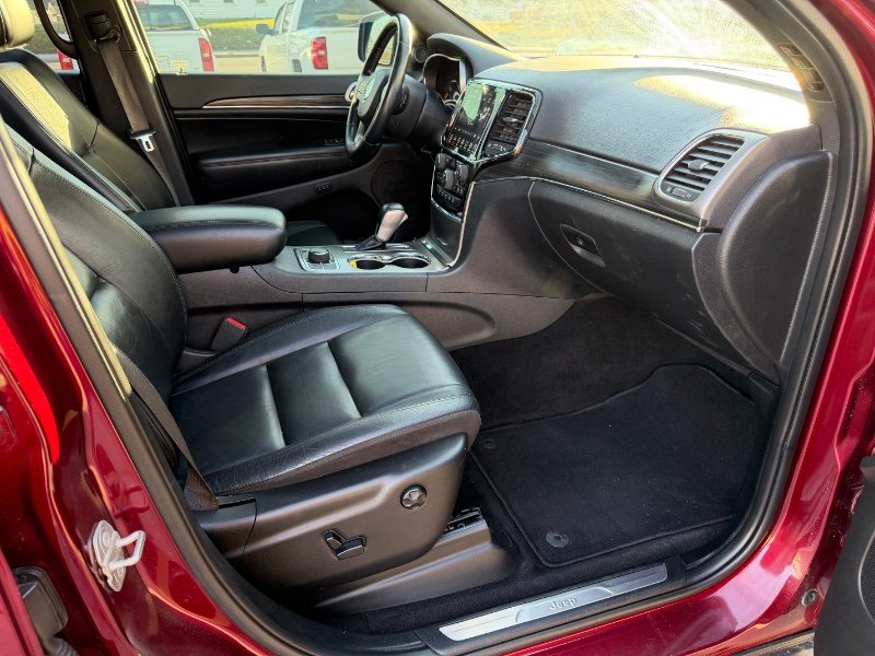 Used 2020 Jeep Grand Cherokee Limited image 19