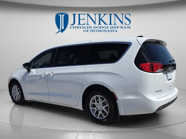 New 2026 Chrysler Voyager LX FWD image 8