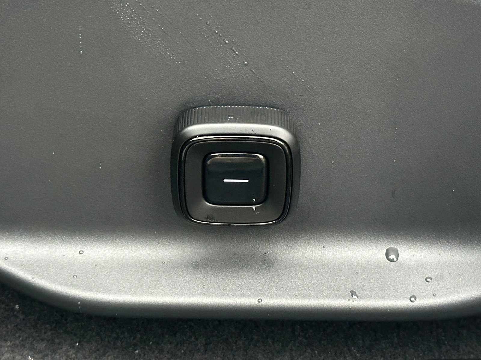 New 2026 Volvo EX30 Plus w/ Protection Package Premier AWD/4WD image 21