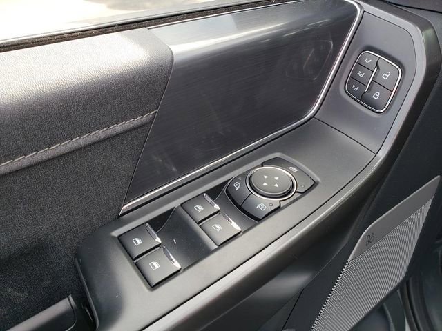 New 2025 Ford F150 Lariat w/ Equipment Group 501A Mid image 18