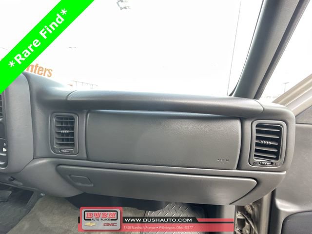 Used 2003 GMC Sierra 2500 SLE image 25