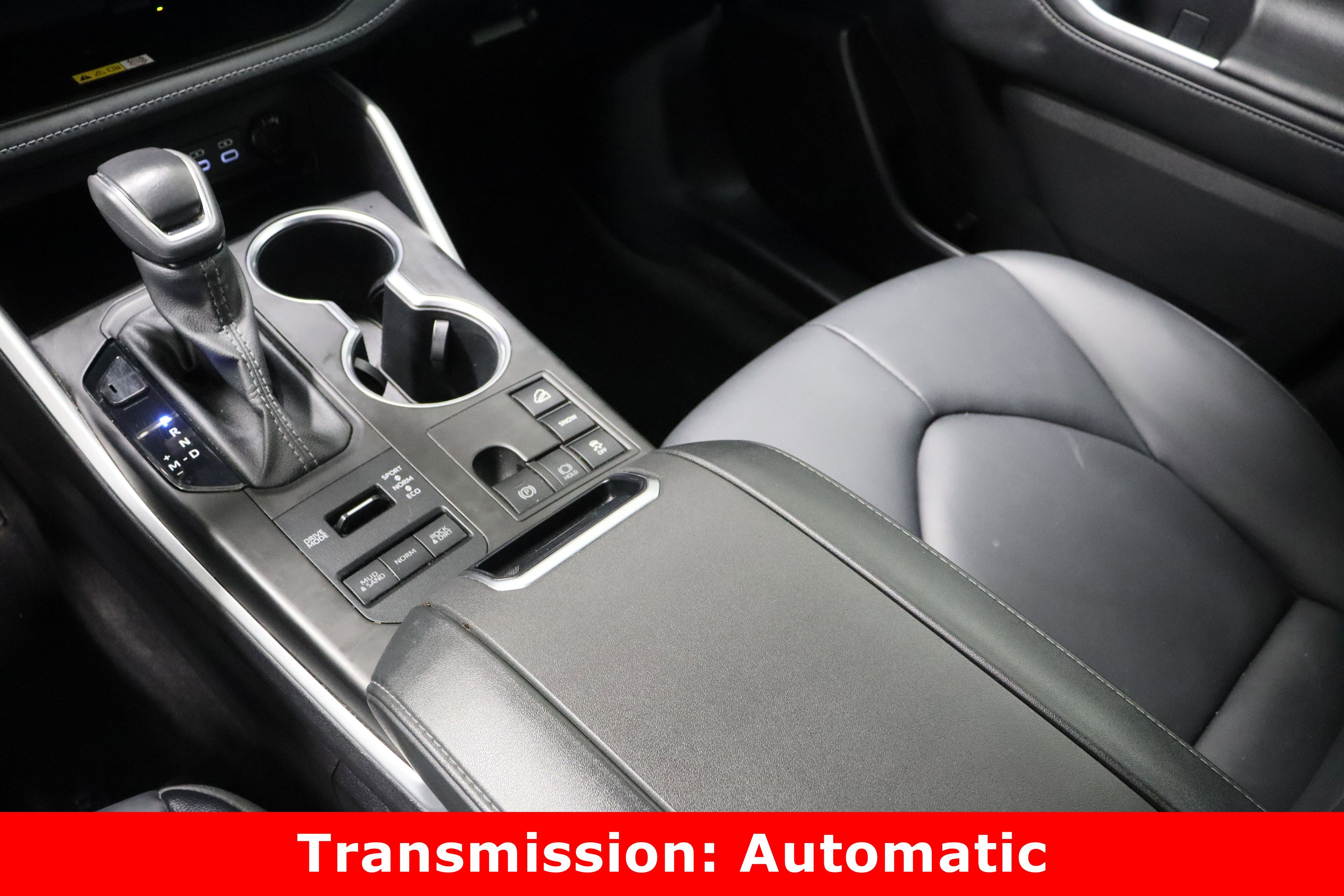 Certified 2025 Toyota Highlander XLE image 17