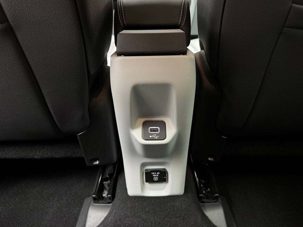 Used 2022 Jeep Renegade Limited AWD/4WD image 12