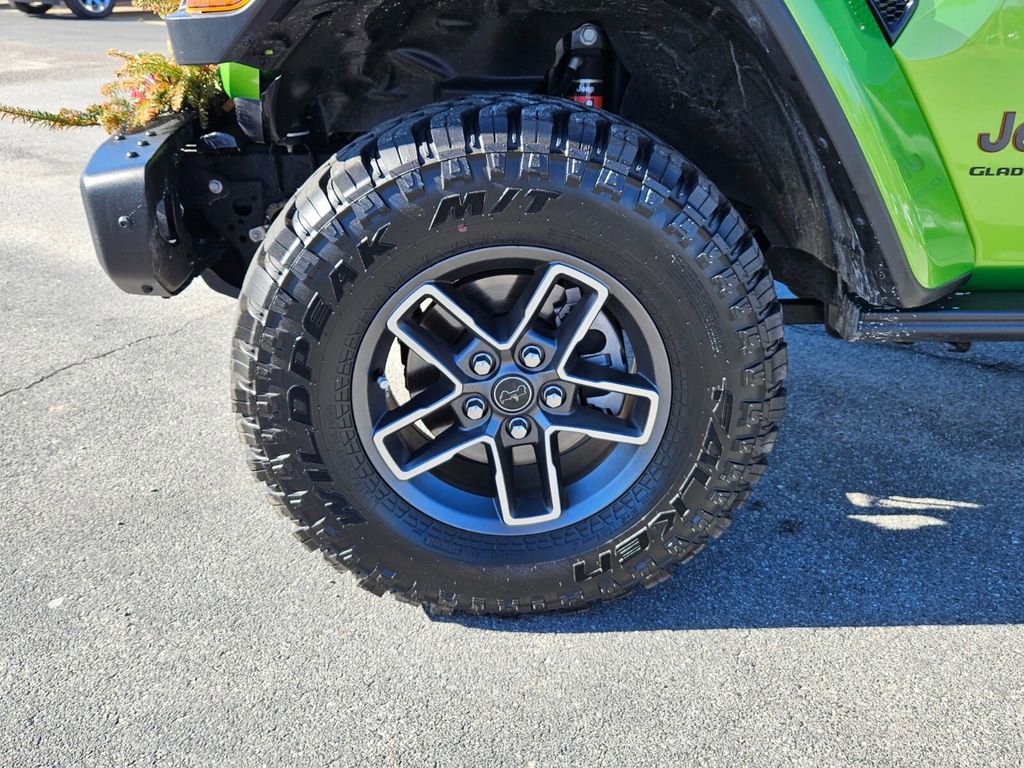 New 2025 Jeep Gladiator Mojave AWD/4WD image 9