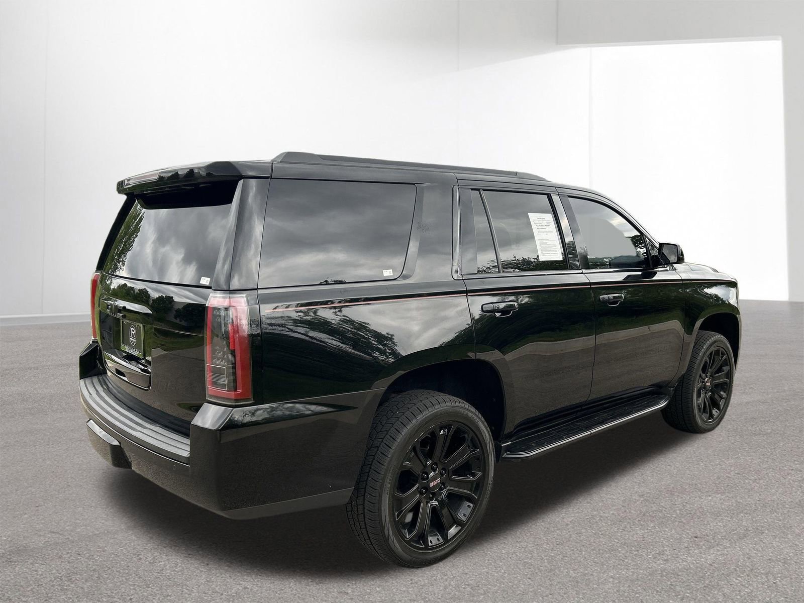 Used 2015 GMC Yukon SLT AWD/4WD image 39