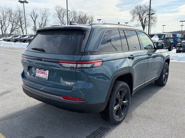 New 2026 Jeep Grand Cherokee Limited w/ Limited Altitude Package AWD/4WD image 8