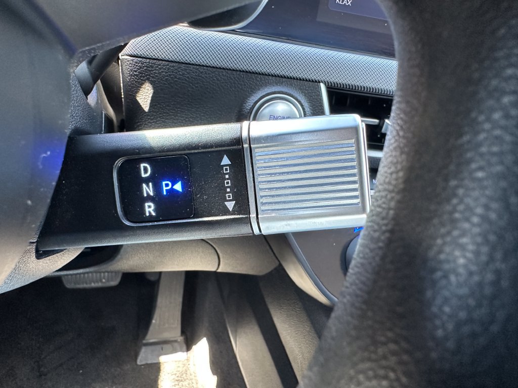 Used 2025 Hyundai Sonata SEL FWD image 31
