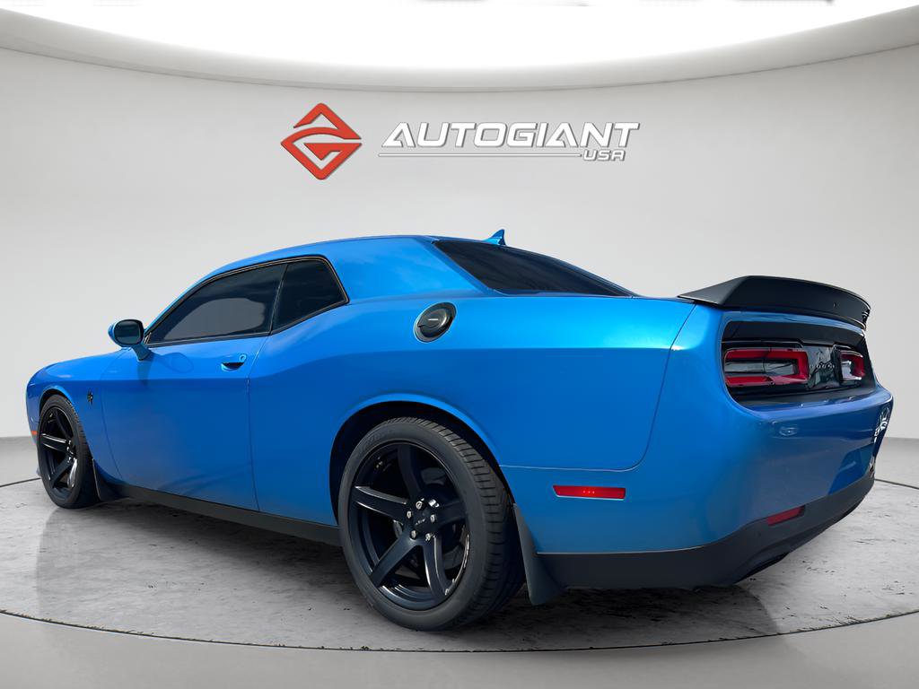 Used 2018 Dodge Challenger SRT Hellcat image 3