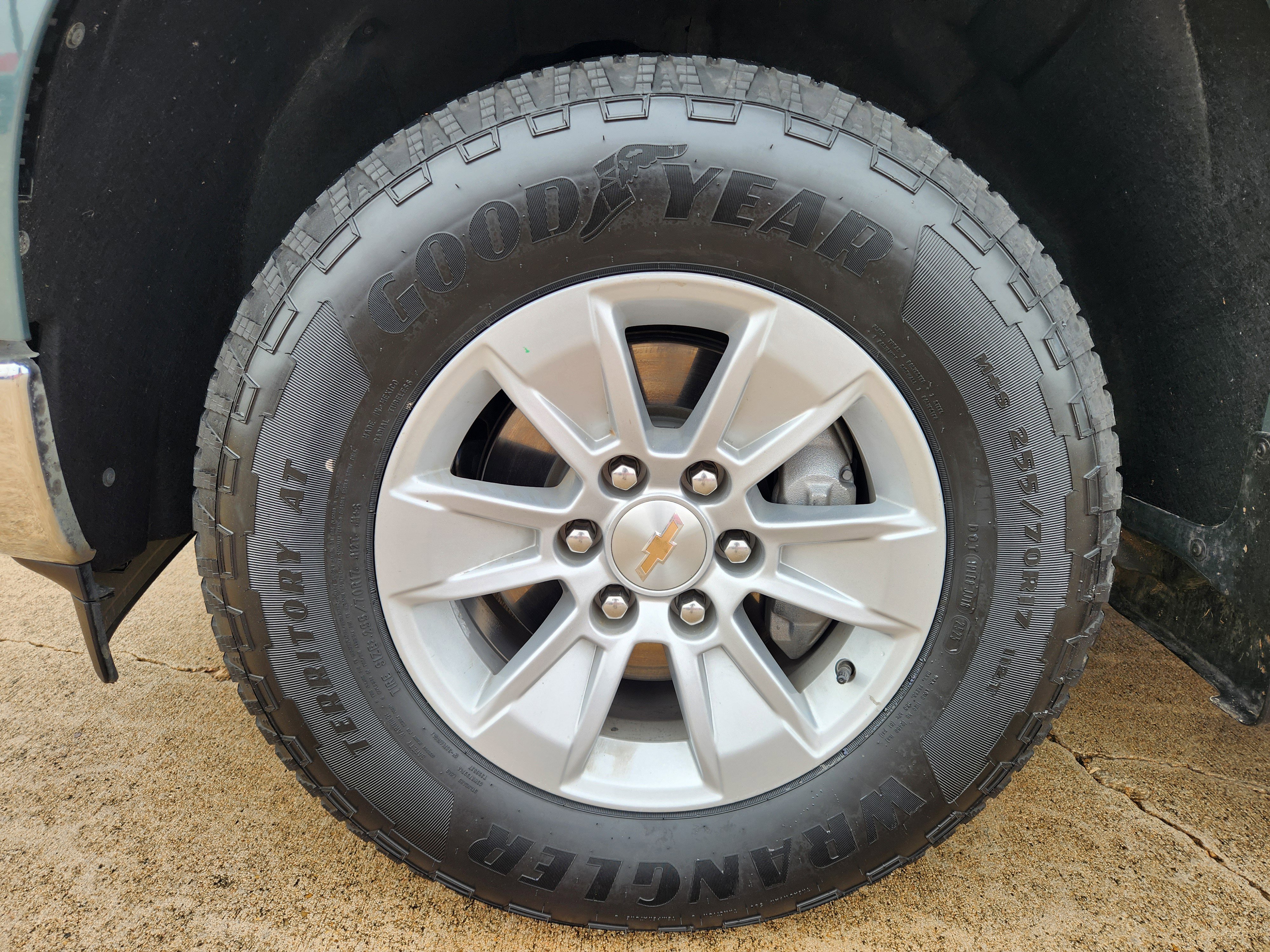 Certified 2025 Chevrolet Silverado 1500 LT image 11