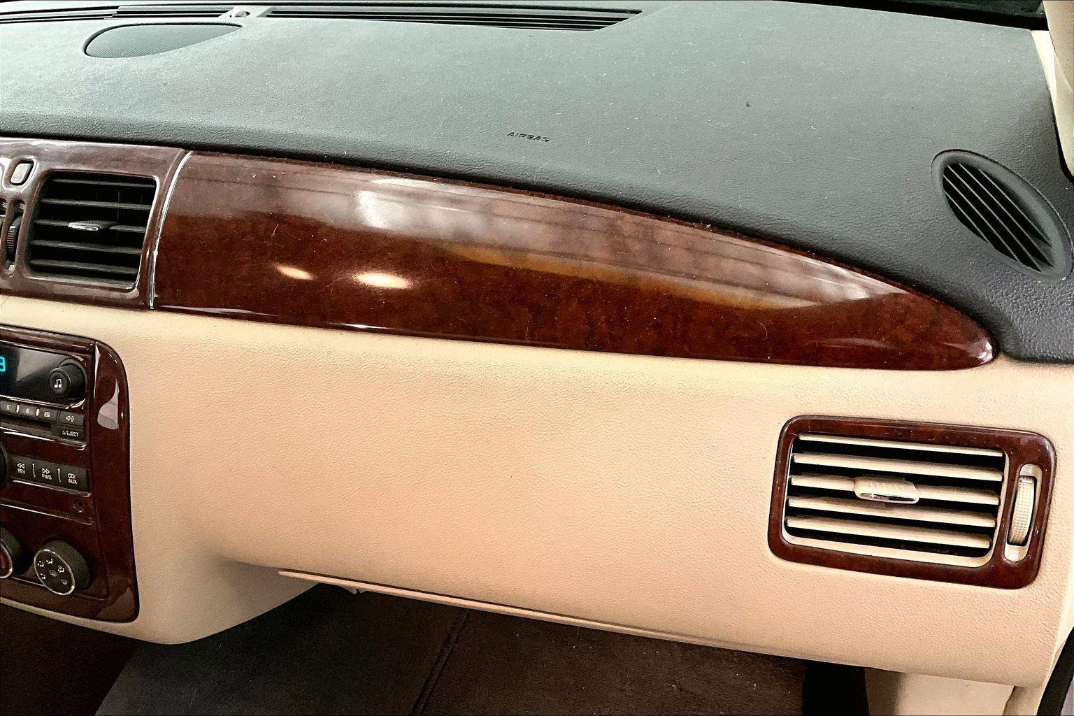 Used 2006 Buick Lucerne CX w/ Driver Confidence Package image 16