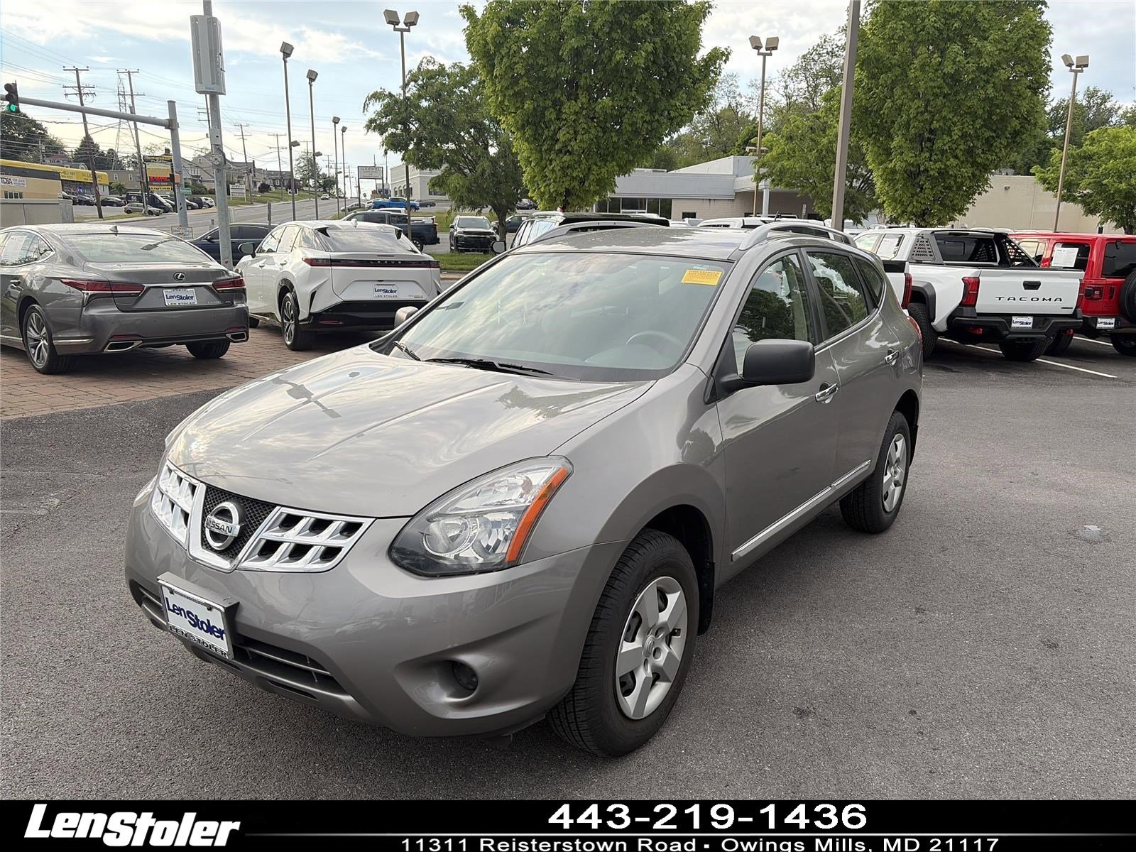 Used 2015 Nissan Rogue S w/ Convenience Package