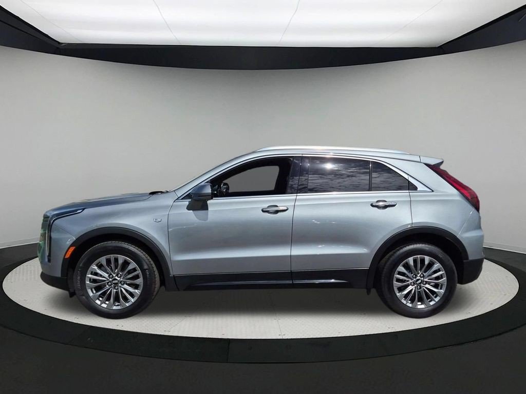 Certified 2025 Cadillac XT4 Premium Luxury FWD image 2