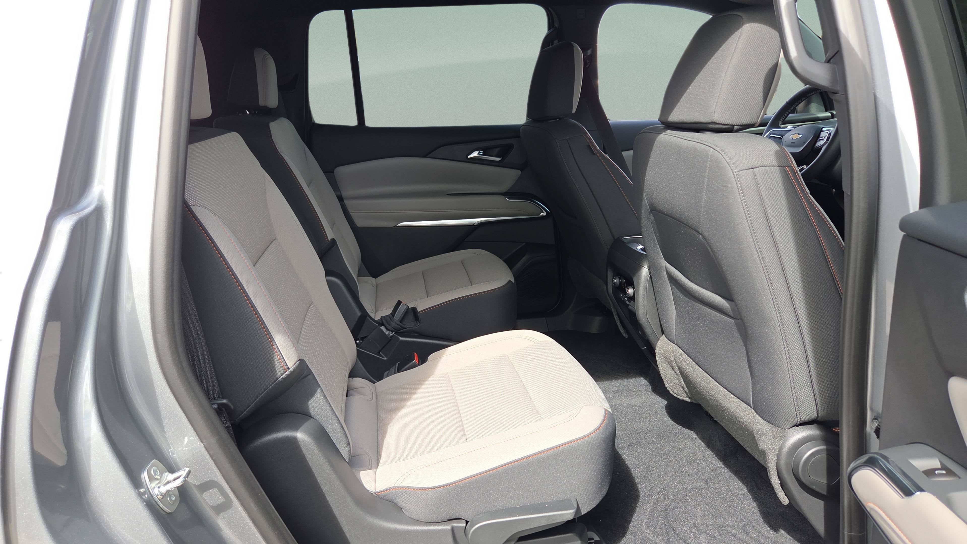 New 2026 Chevrolet Traverse LT w/ Driver Confidence Package FWD image 26