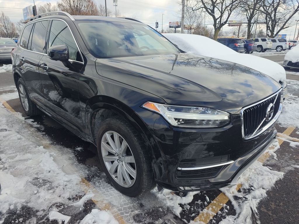 Used 2016 Volvo XC90 T6 Momentum w/ Momentum Plus Package image 2
