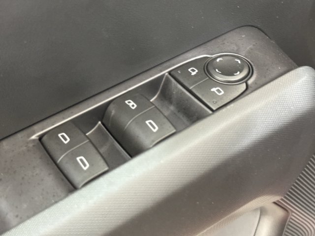 New 2026 GMC Canyon Elevation w/ Convenience Package RWD image 23