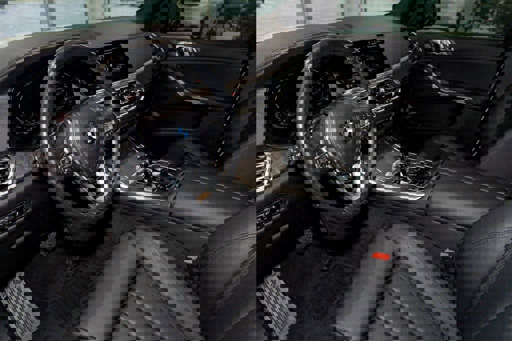 Used 2022 BMW X5 xDrive40i w/ Premium Package image 15