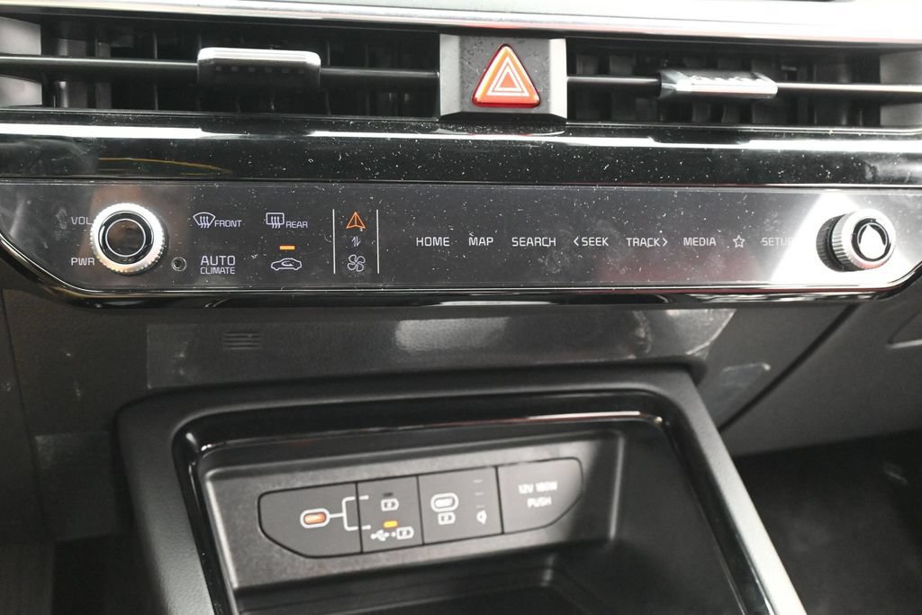 Used 2026 Kia K5 GT-Line image 23