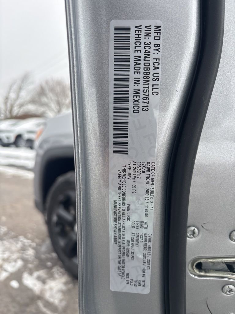 Certified 2021 Jeep Compass Latitude image 35