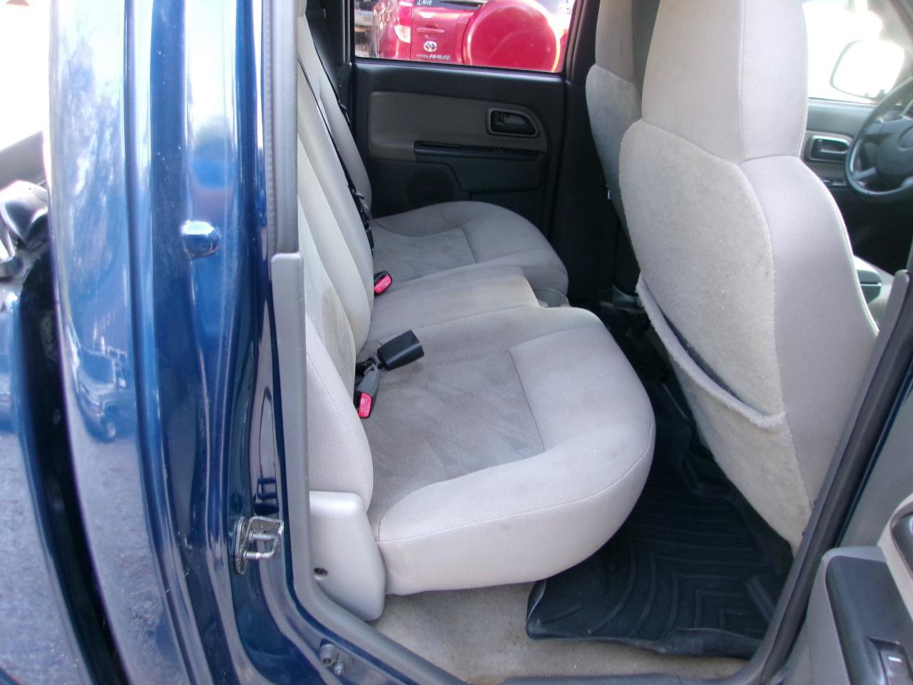 Used 2004 Chevrolet Colorado LS w/ Power Convenience Package AWD/4WD image 7