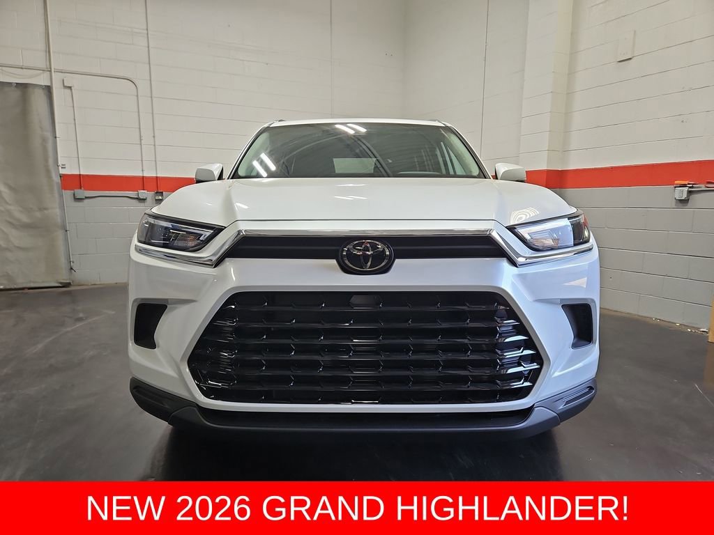 New 2026 Toyota Grand Highlander XLE image 2