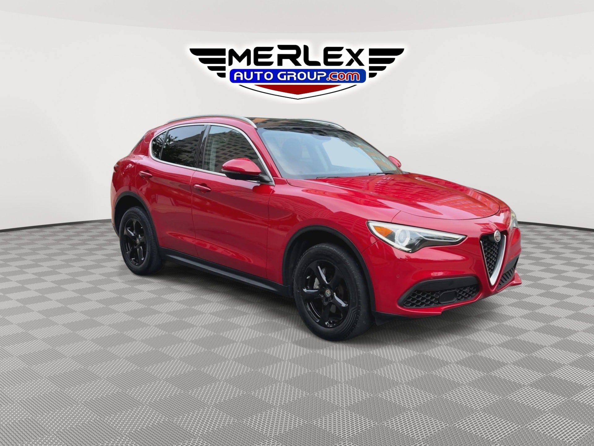 Used 2021 Alfa Romeo Stelvio Sprint w/ Sun & Sound Package RWD image 2