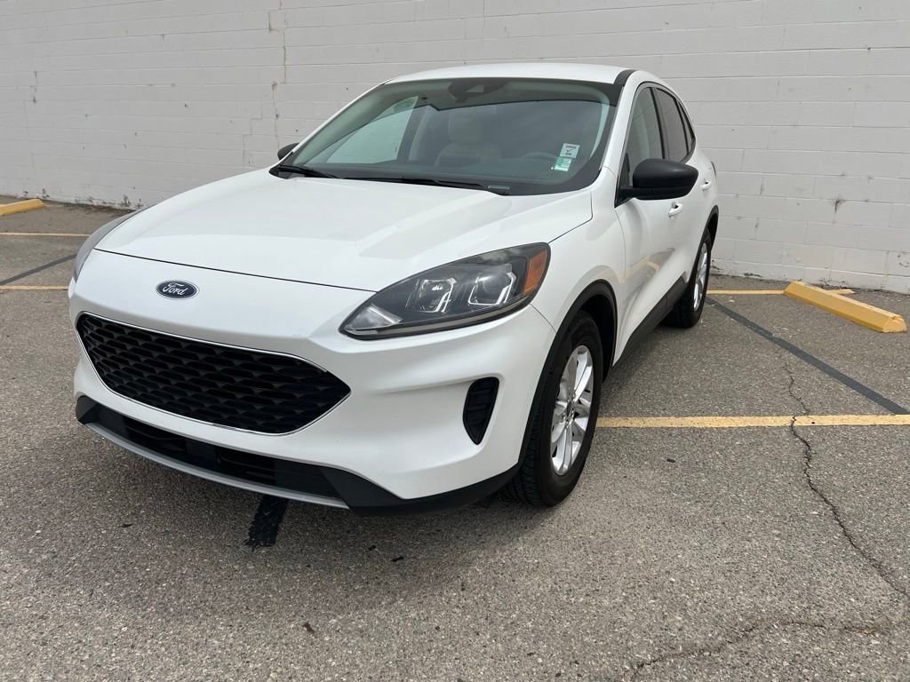 Used 2022 Ford Escape SE