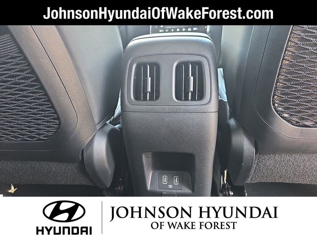 Certified 2023 Hyundai Tucson Limited AWD/4WD image 19