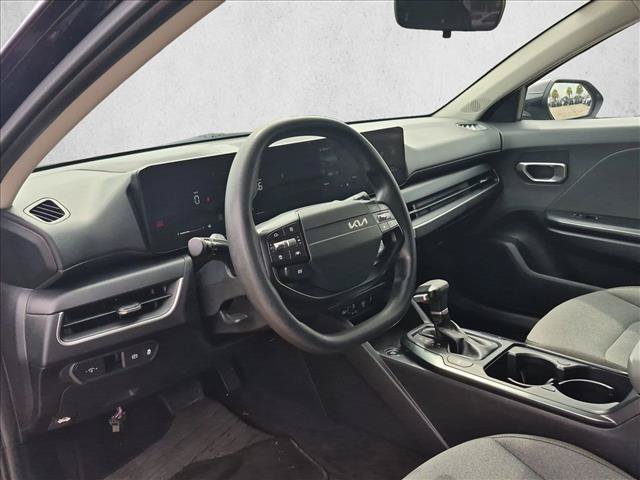 Used 2025 Kia K4 FWD image 9