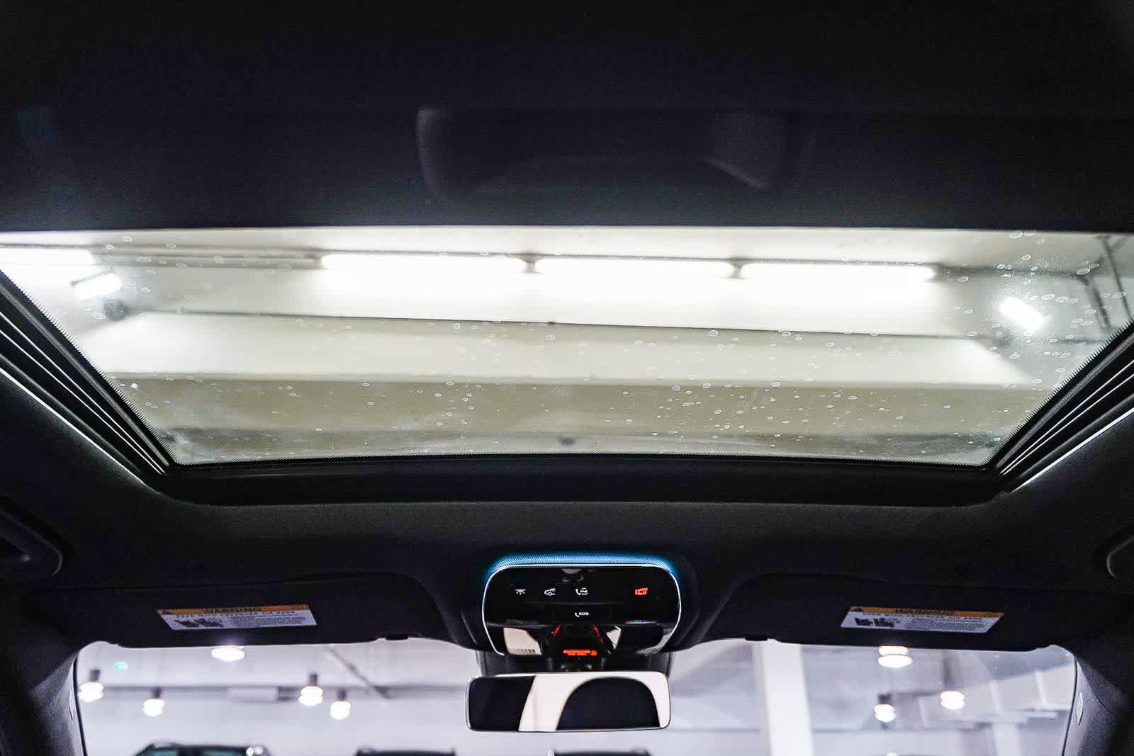 Used 2023 Mercedes-Benz C 300 Sedan image 18