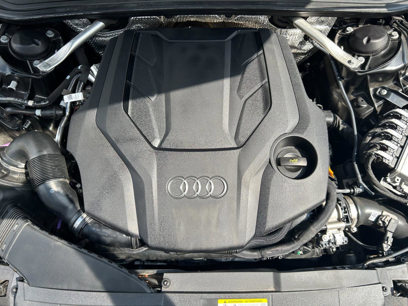 Used 2022 Audi A6 3.0T Premium image 15