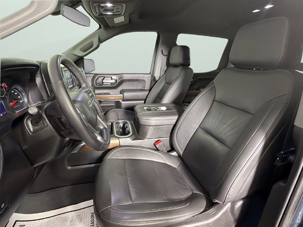 Used 2021 Chevrolet Silverado 1500 LT Trail Boss w/ Convenience Package II AWD/4WD image 16