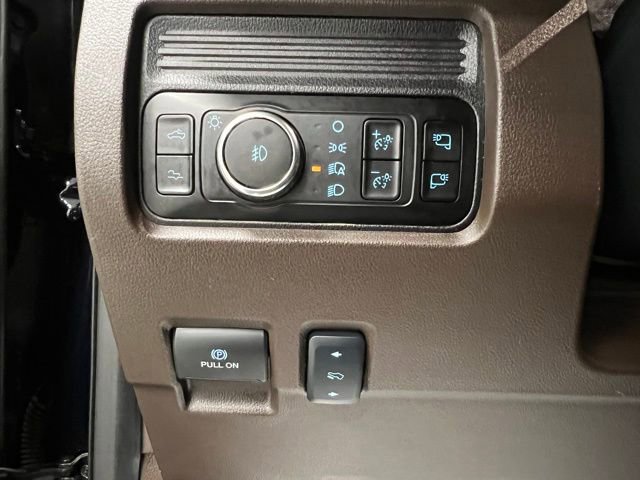 Used 2025 Ford F350 King Ranch AWD/4WD image 31