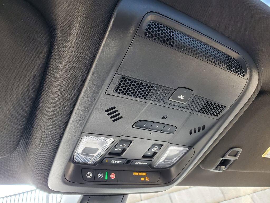 Certified 2023 Cadillac XT6 Premium Luxury w/ LPO, Floor Liner Package AWD/4WD image 30