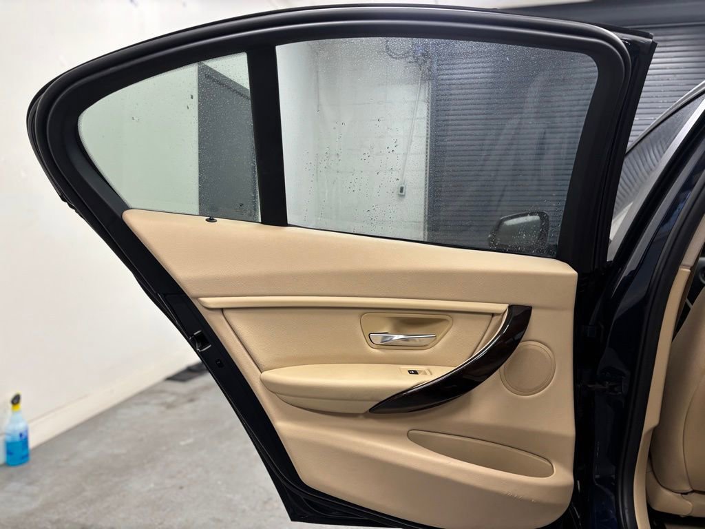 Used 2015 BMW 328d Sedan RWD image 9