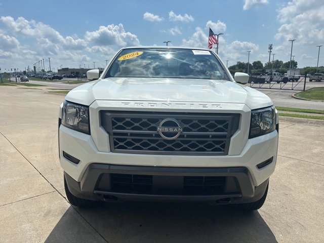 Used 2024 Nissan Frontier SV w/ Technology Package image 5