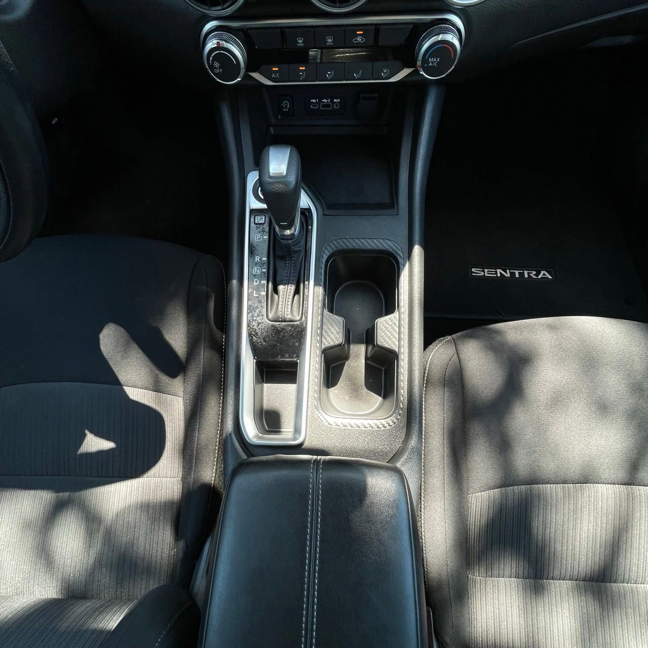 Used 2024 Nissan Sentra SV FWD image 20
