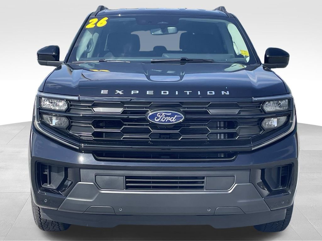 Used 2026 Ford Expedition Active image 9