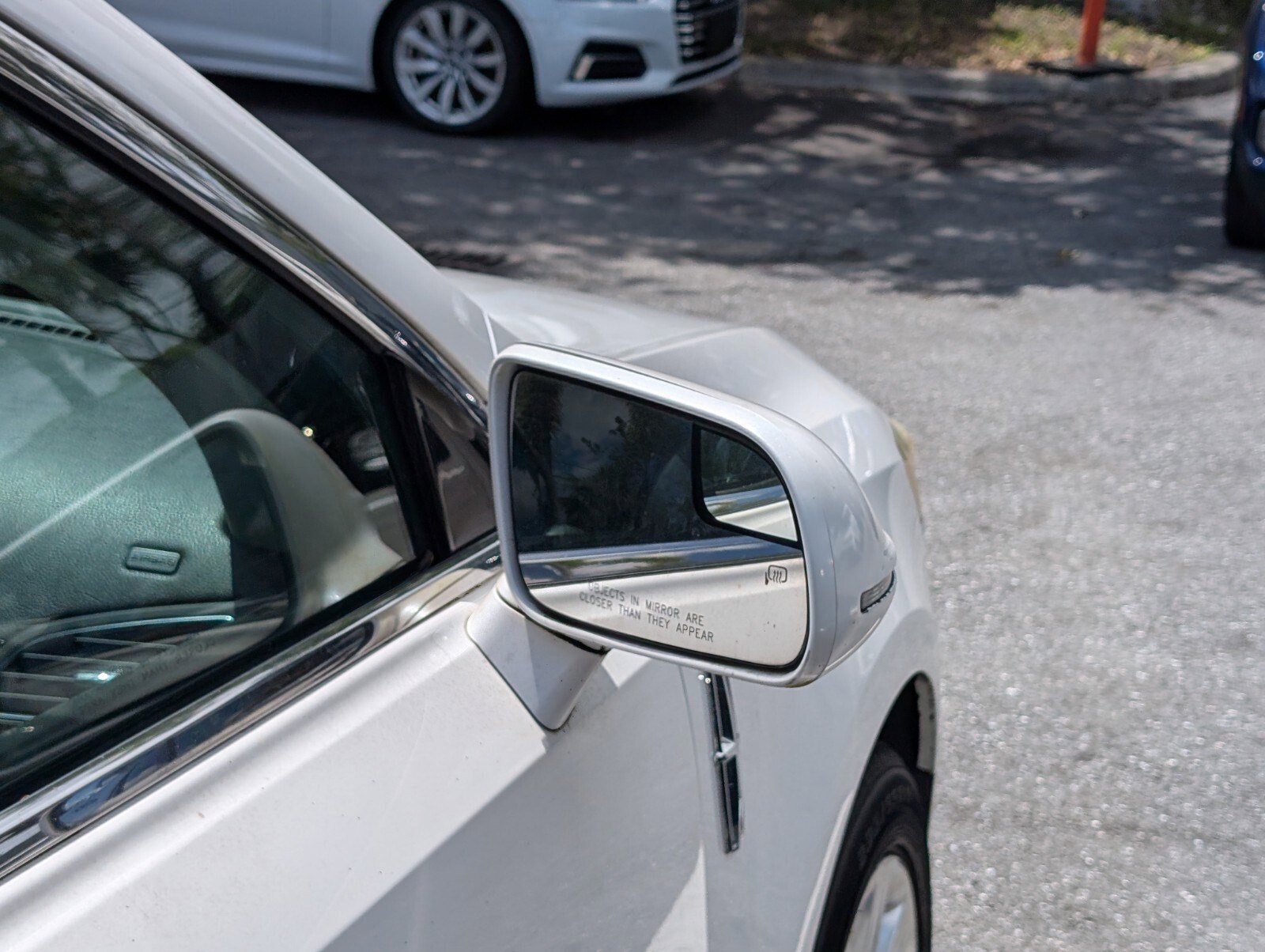 Used 2013 Lincoln MKT FWD image 19