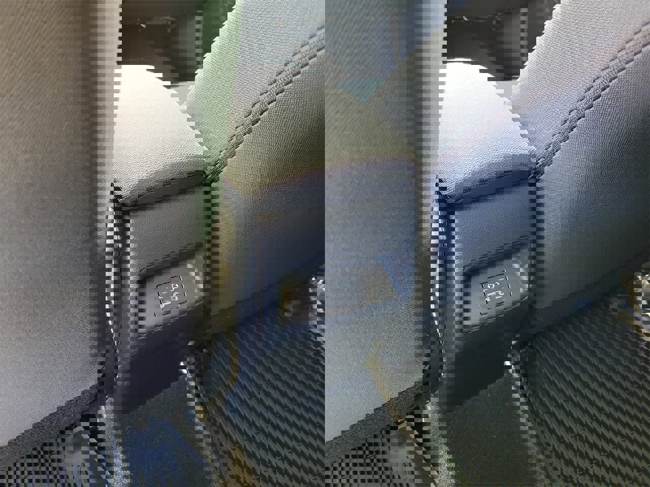 Used 2024 Toyota Corolla LE image 11