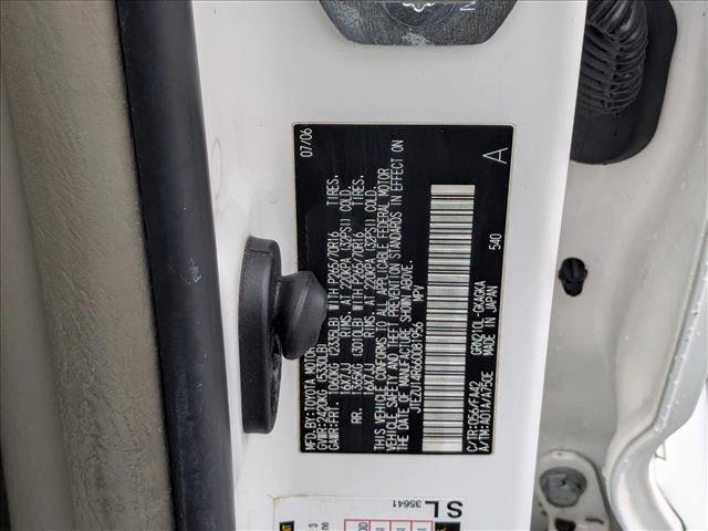 Used 2006 Toyota 4Runner SR5 image 22