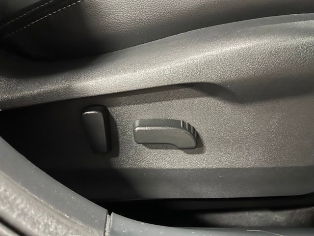 Used 2023 Subaru Outback Touring XT w/ Popular Package #2 image 31