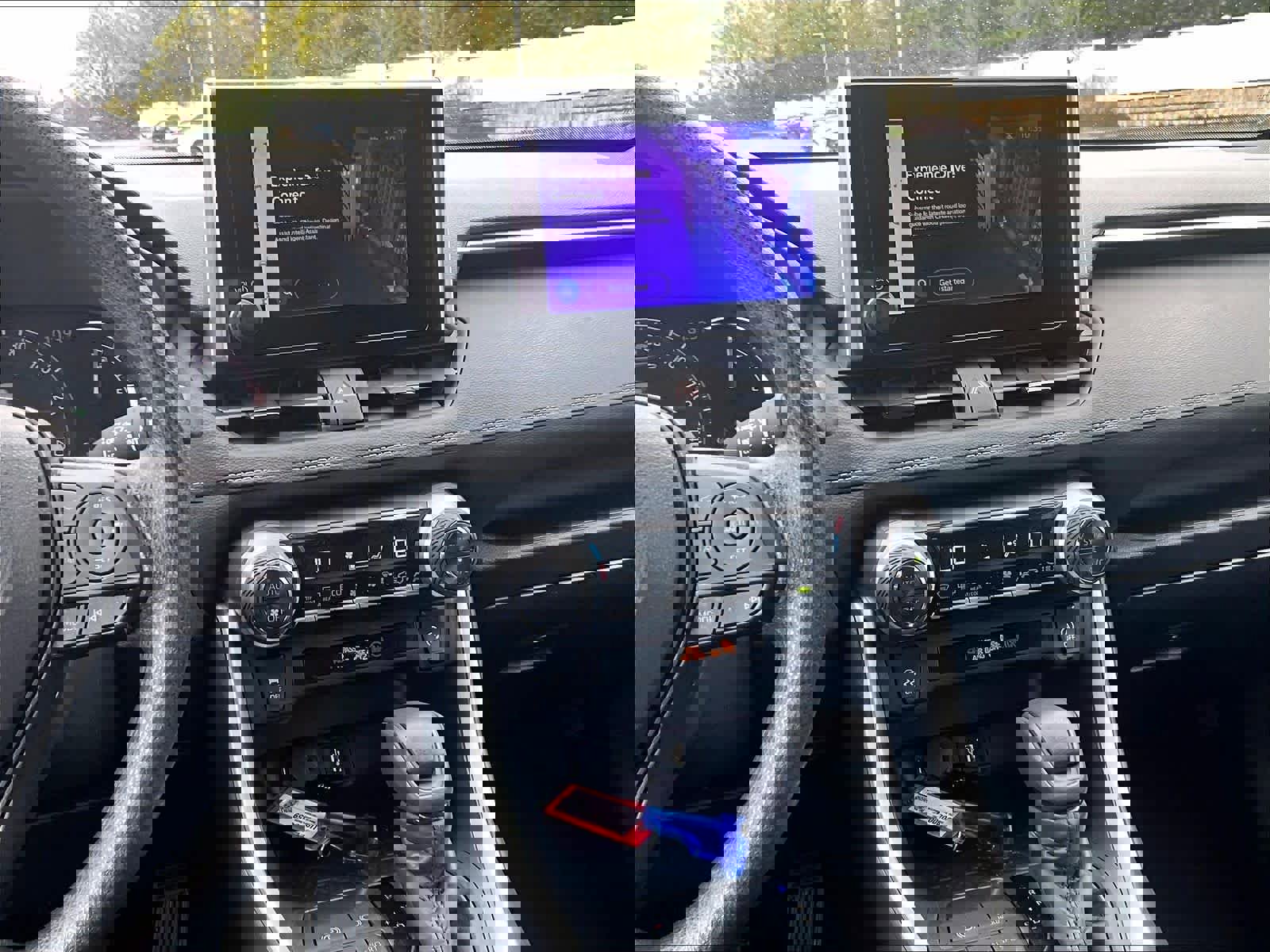 Used 2025 Toyota RAV4 XLE image 18