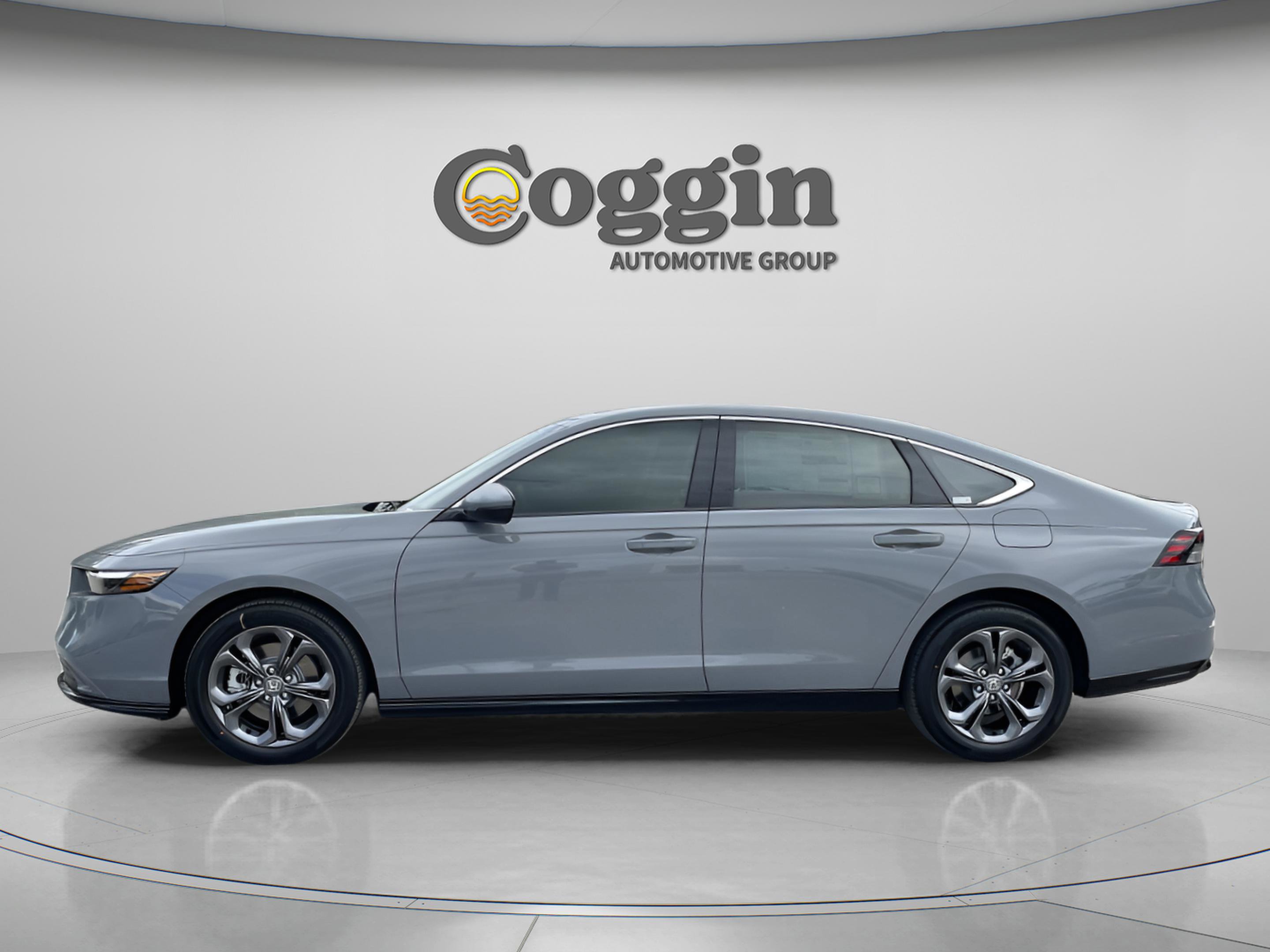 New 2025 Honda Accord EX-L image 3