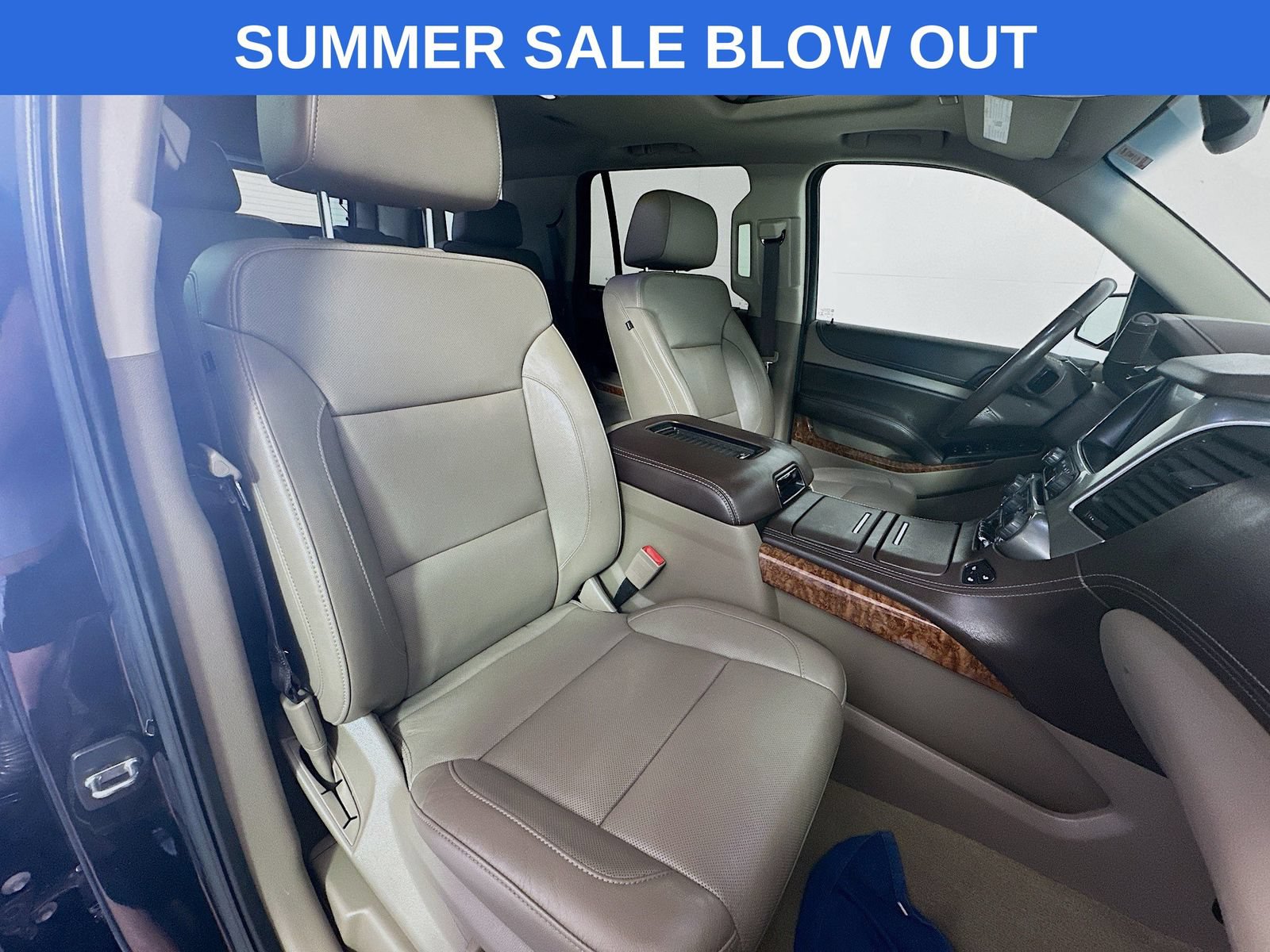 Used 2018 Chevrolet Tahoe Premier AWD/4WD image 31