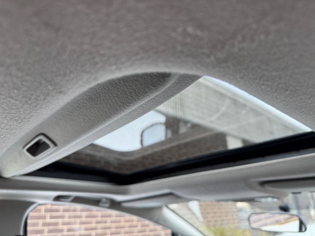 Used 2017 Honda Fit EX-L image 19