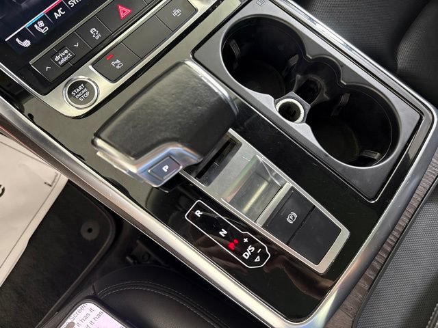Used 2021 Audi Q8 Premium Plus w/ Premium Plus Package AWD/4WD image 26