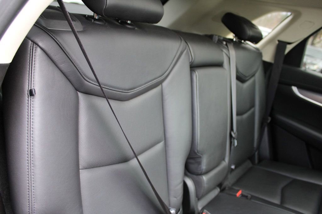 Used 2018 Cadillac XT5 Luxury w/ Driver Awareness Package image 29